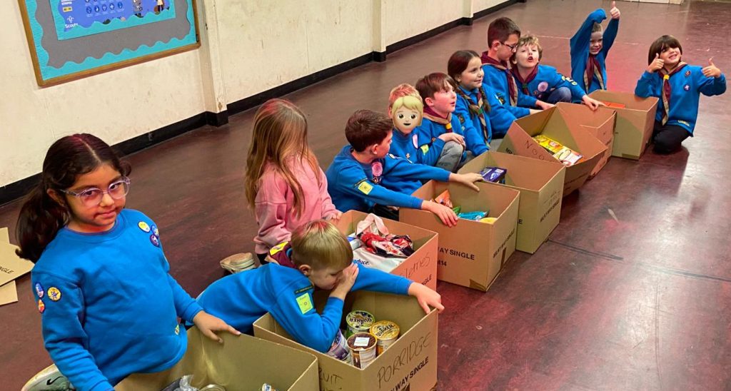 Line of Beavers in blue packing boxes